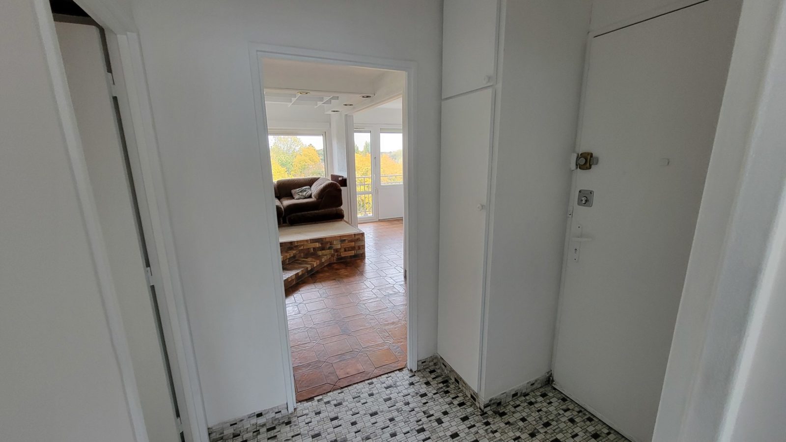 Appt M 0172 4 Pieces Saint Michel 04