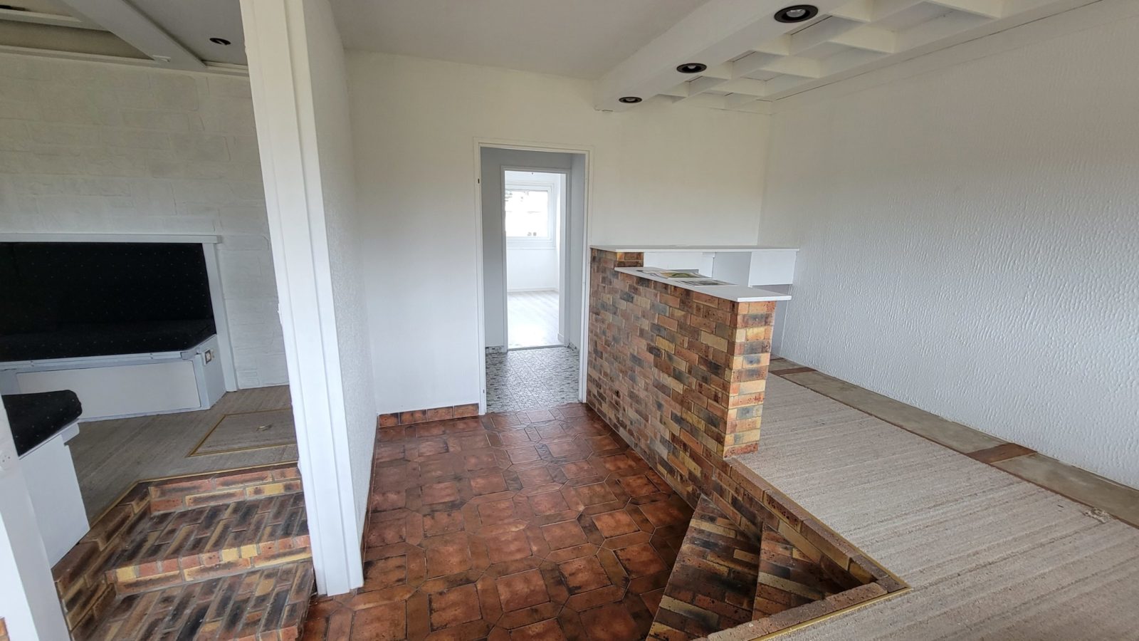 Appt M 0172 4 Pieces Saint Michel 17