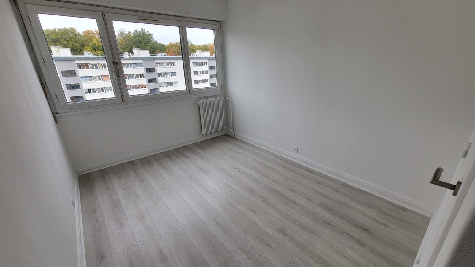 Appt M 0172 4 Pieces Saint Michel 27