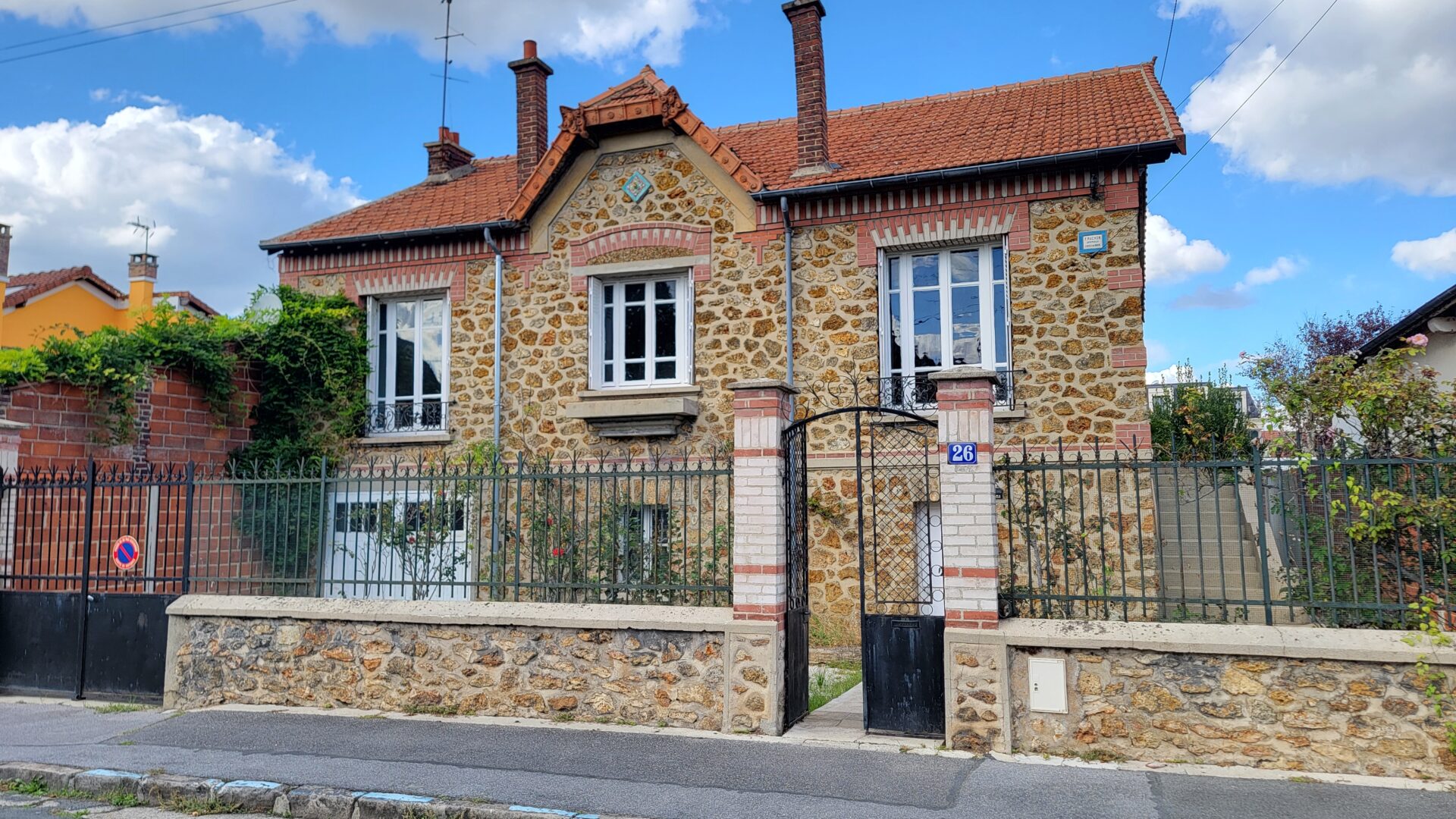 Maison M 0189 5 Pieces Gare Vaires 02